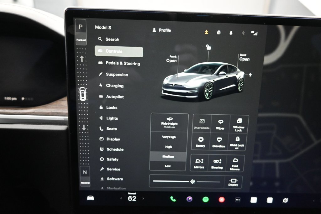 Used 2022 Tesla Model S AWD/4WD image 11
