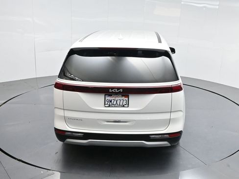 Used 2024 Kia Carnival LX image 53