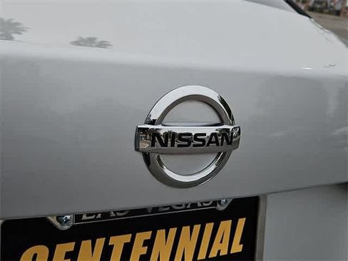 Used 2022 Nissan Sentra SV image 11