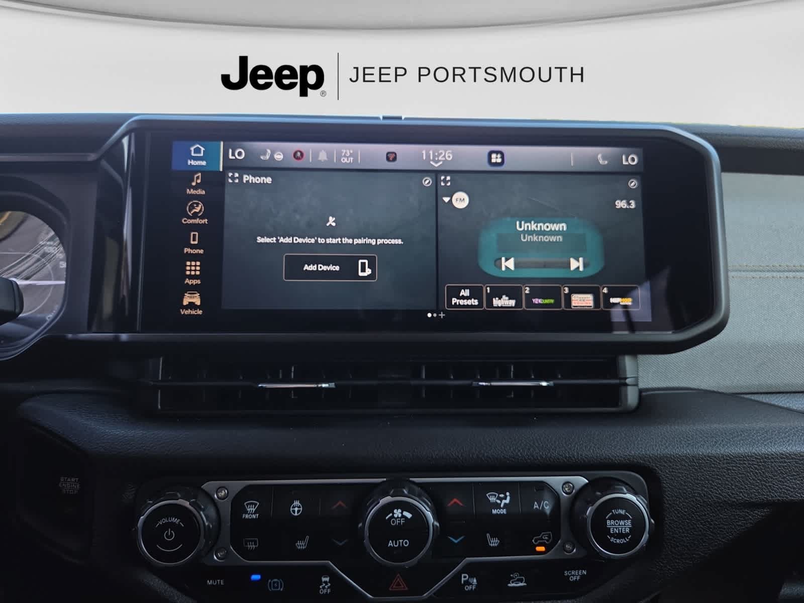Used 2024 Jeep Wrangler Unlimited w/ Convenience Group AWD/4WD image 13