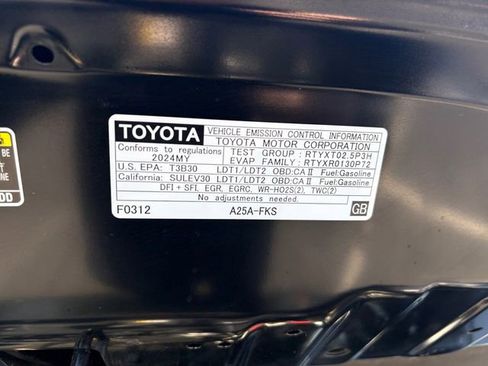 Certified 2024 Toyota RAV4 XLE FWD image 10