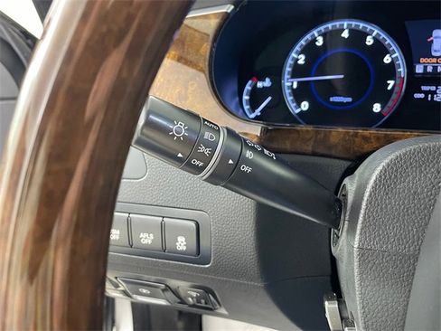 Used 2011 Hyundai Equus Ultimate image 15