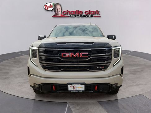 New 2026 GMC Sierra 1500 AT4 w/ AT4 Premium Package image 8