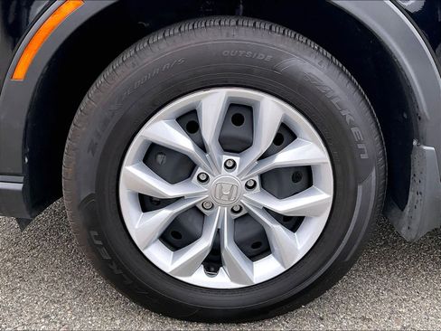 Certified 2025 Honda CR-V LX image 7