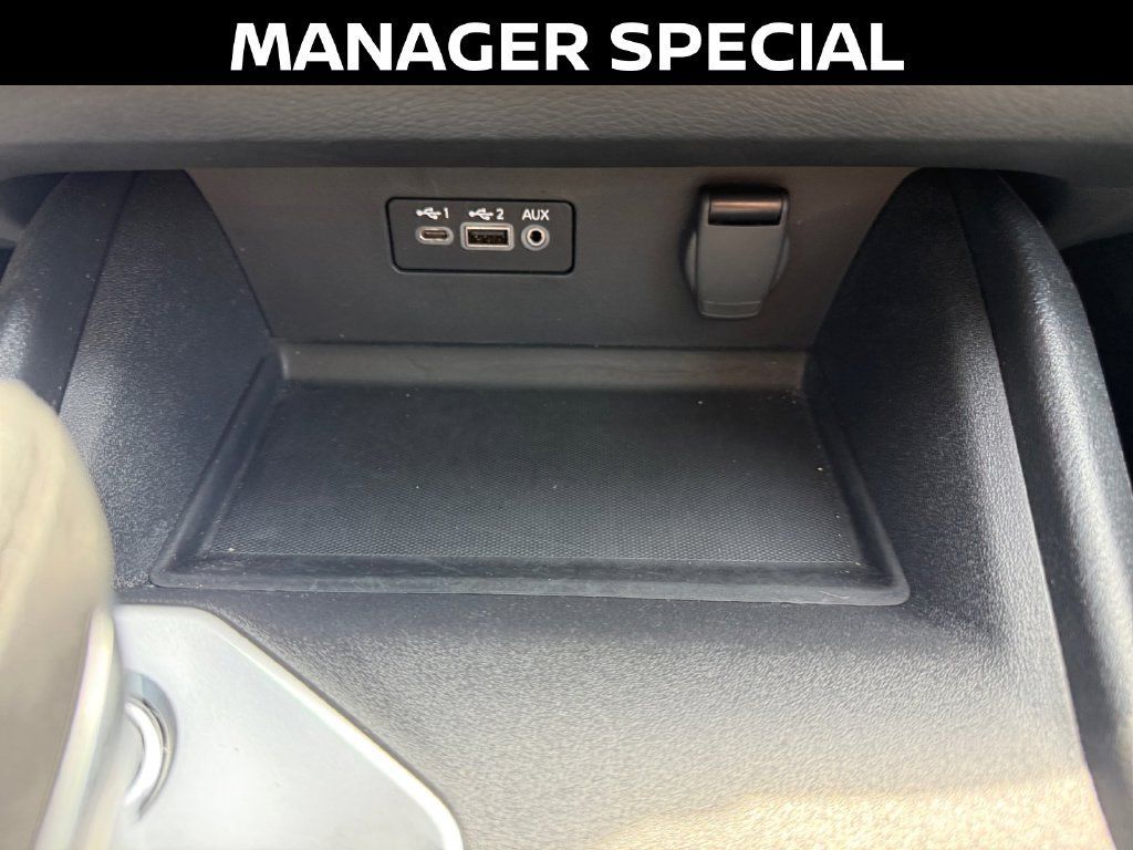 Used 2025 Nissan Altima 2.5 S FWD image 21