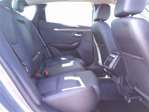 Used 2019 Chevrolet Impala LT FWD image 7
