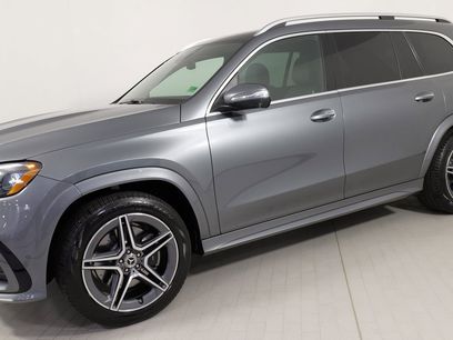 Used 2024 Mercedes-Benz GLS 450 4MATIC w/ AMG Line Exterior