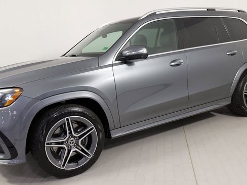 Used 2024 Mercedes-Benz GLS 450 4MATIC w/ AMG Line Exterior image 1