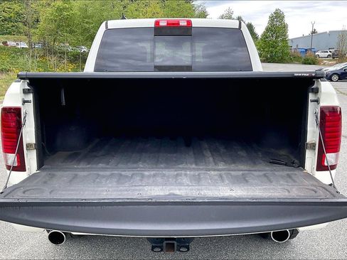 Used 2018 RAM 1500 Limited AWD/4WD image 19