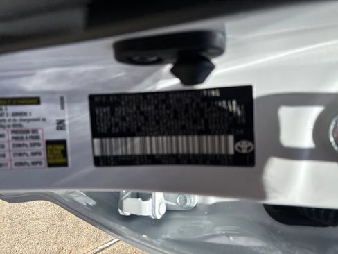 New 2026 Toyota Corolla SE FWD image 34