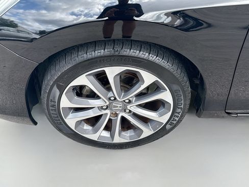 Used 2015 Honda Accord Sport image 33