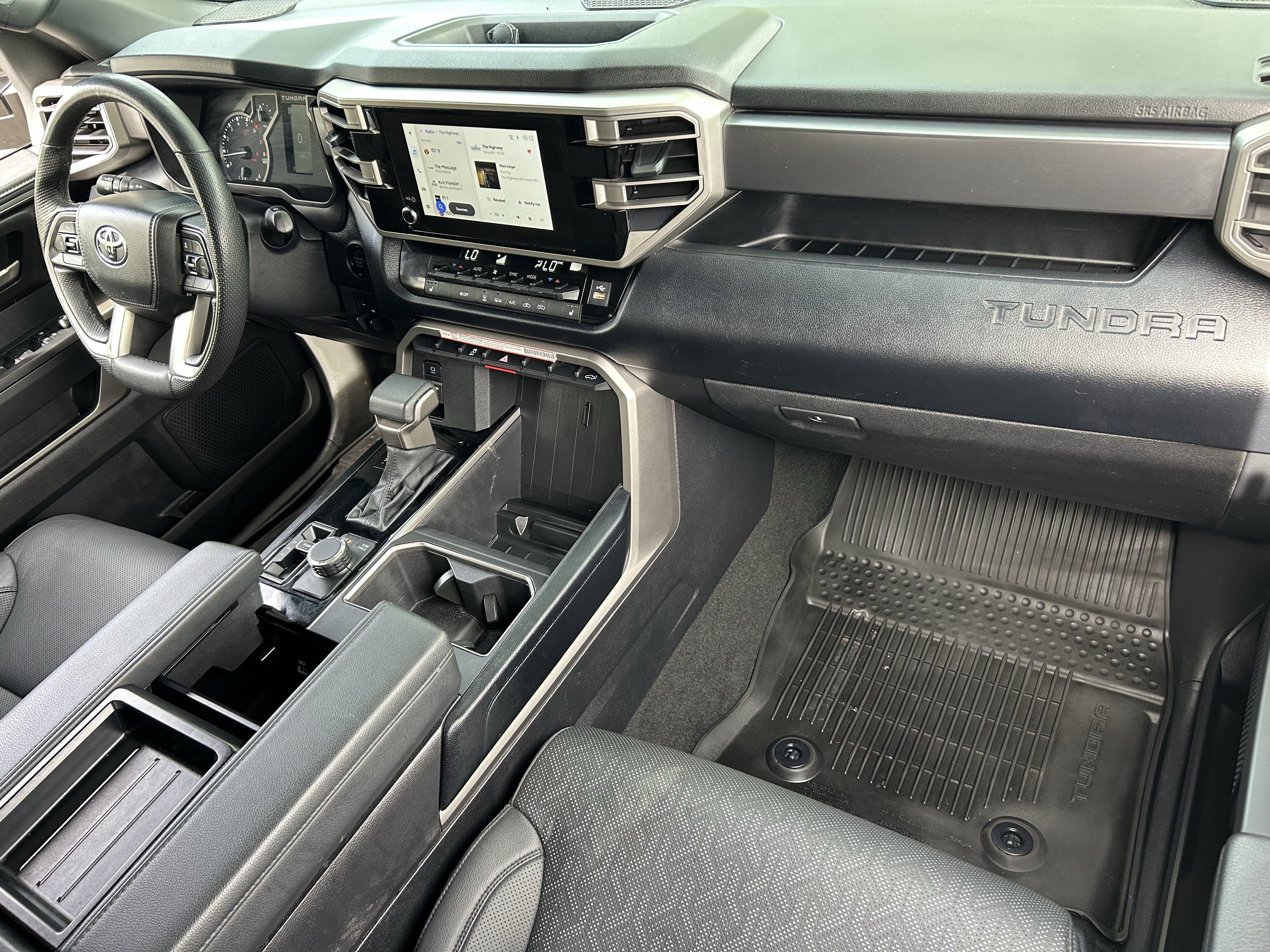 Used 2025 Toyota Tundra SR5 w/ SR5 Premium Package AWD/4WD image 10