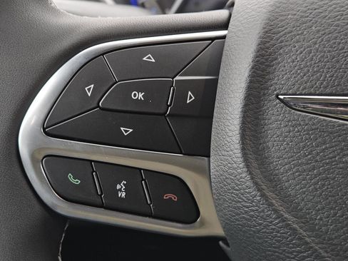 New 2026 Chrysler Pacifica Select image 14