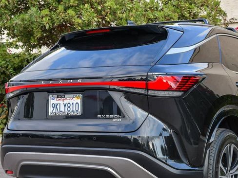 Used 2024 Lexus RX 350h w/ Convenience Package image 9