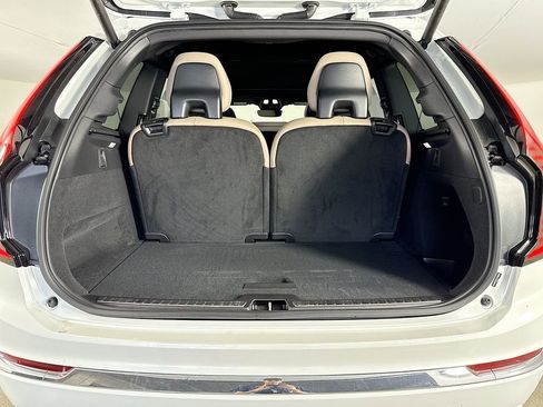 New 2026 Volvo XC90 B6 Ultra w/ Protection Package AWD/4WD image 28