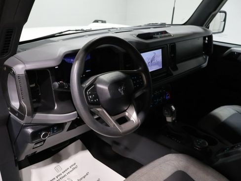 Used 2023 Ford Bronco 4-Door image 14
