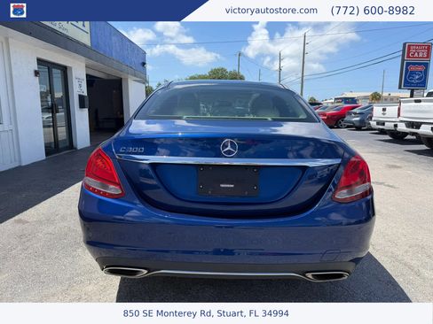 Used 2017 Mercedes-Benz C 300 Sedan w/ Premium 1 Package image 4