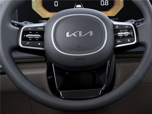 New 2026 Kia Carnival EX FWD image 49