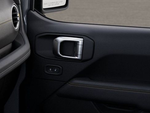 New 2025 Jeep Wrangler Unlimited Sahara AWD/4WD image 25