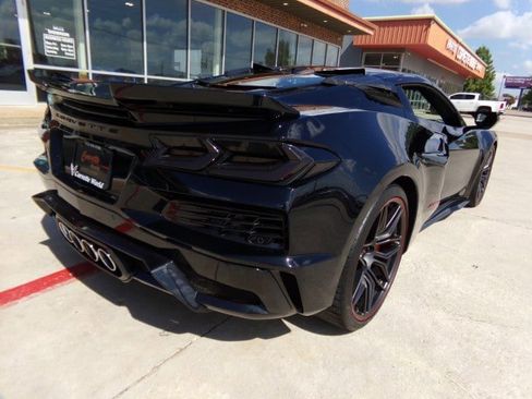 Used 2024 Chevrolet Corvette Z06 w/ Battery Protection Package RWD image 5
