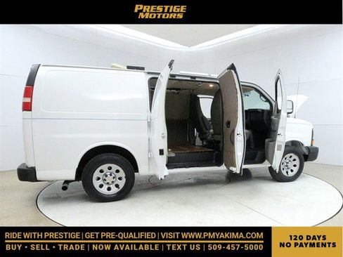 Used 2013 Chevrolet Express 1500 image 12