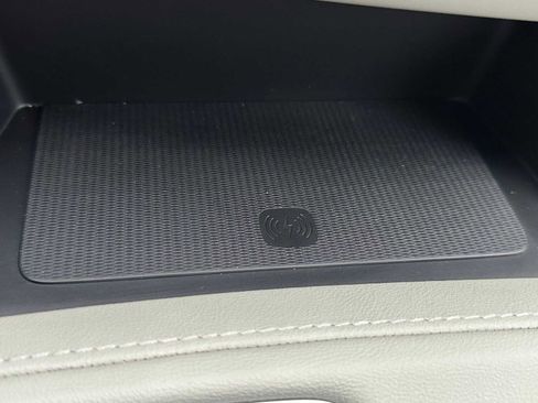 New 2026 Volvo XC90 B6 Ultra image 33