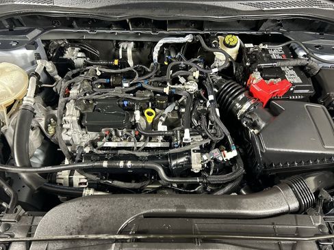 Used 2022 Ford Escape SE image 11