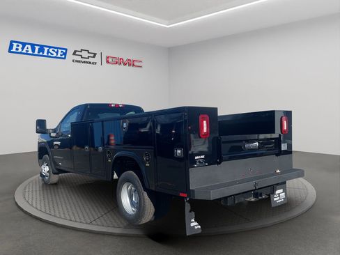 New 2025 GMC Sierra 3500 Pro w/ Convenience Package image 8