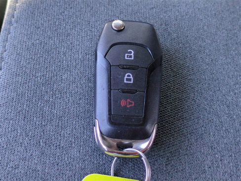 Used 2025 Ford F150 XLT w/ Equipment Group 301A Standard image 26