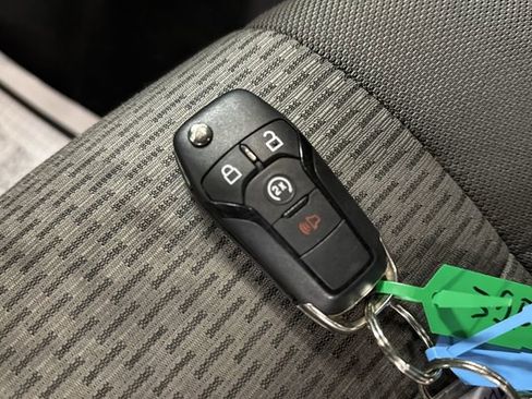 Used 2015 Ford F150 XLT w/ Equipment Group 302A Luxury image 26