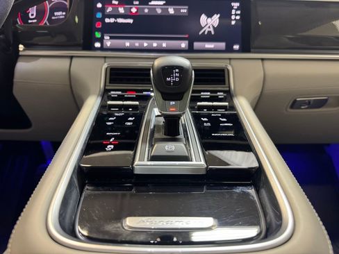 Certified 2023 Porsche Panamera 4 Platinum Edition AWD/4WD image 25