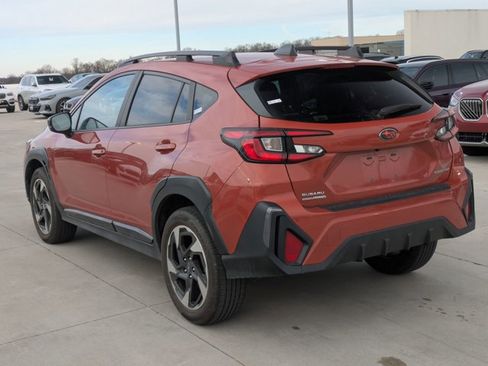 Used 2024 Subaru Crosstrek 2.5i Limited image 6