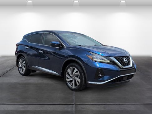 Used 2021 Nissan Murano SL w/ SL Moonroof Package FWD image 2