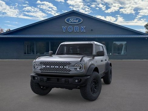 New 2026 Ford Bronco Badlands AWD/4WD image 2