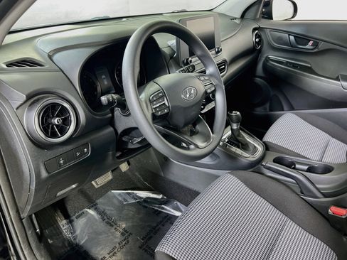 Used 2023 Hyundai Kona SE AWD/4WD image 9