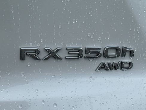 Used 2025 Lexus RX 350h w/ Convenience Package image 32