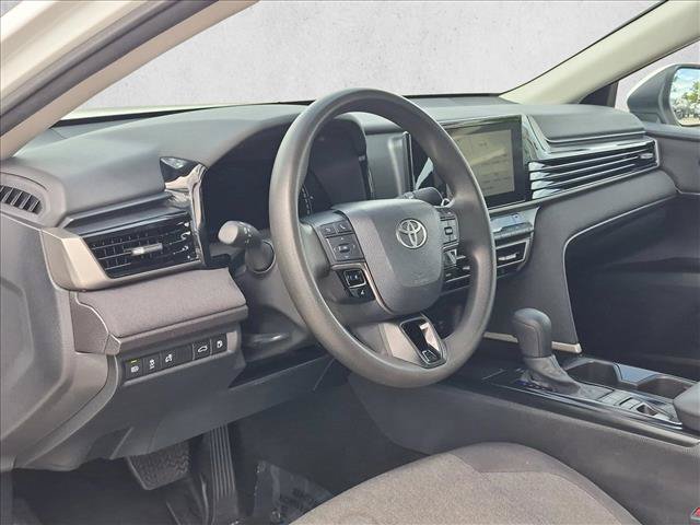 Used 2025 Toyota Camry LE FWD image 10