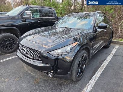 Used 2017 INFINITI QX70 AWD w/ Premium Package