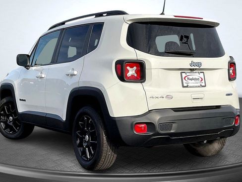 Used 2022 Jeep Renegade Latitude w/ Convenience Group AWD/4WD image 13
