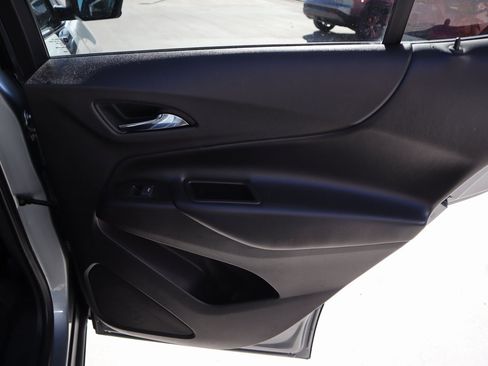 Used 2024 Chevrolet Equinox LT image 12