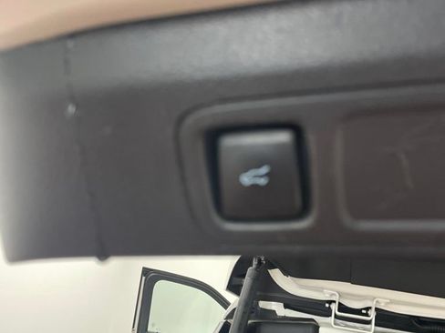 Used 2022 Ford Expedition XLT RWD image 24
