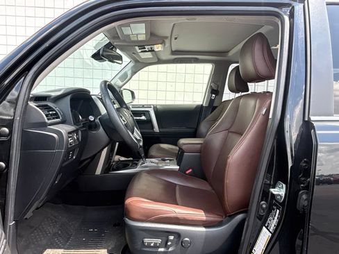 Used 2021 Toyota 4Runner Limited RWD image 4