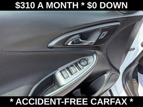 Used 2024 Chevrolet Malibu LT w/ Sport Edition FWD image 13