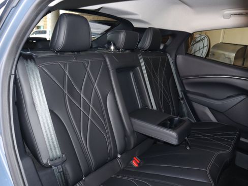 Certified 2024 Ford Mustang Mach-E Select image 42