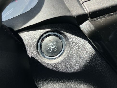 Used 2020 Toyota Sienna Limited Premium AWD/4WD image 24