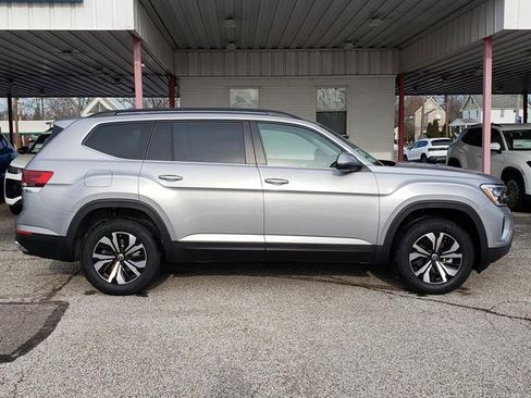New 2026 Volkswagen Atlas SE AWD/4WD image 2