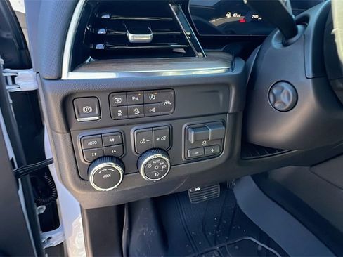 New 2026 Chevrolet Tahoe High Country w/ Sun And Tow Package image 21