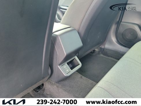 Certified 2025 Kia K4 FWD image 12