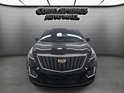Used 2023 Cadillac XT5 Luxury FWD image 2