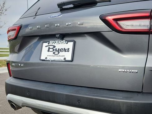 Used 2023 Ford Escape Active w/ Tech Pack #1 image 13